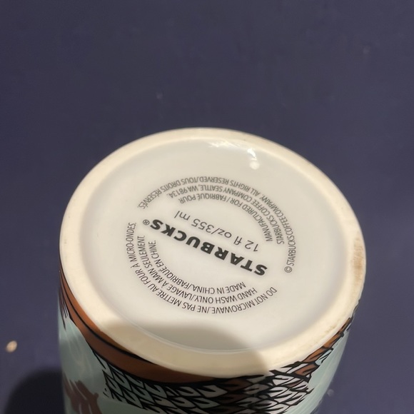 Starbucks Holiday Mermaid 12 oz.Travel Tumbler w/Lid Mint Green Black & Gold - Picture 6 of 6